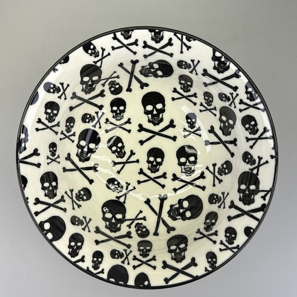 Black and White coco + Lola 
Ceramic Art Bowl with Skull Design - Picture 3 of 7